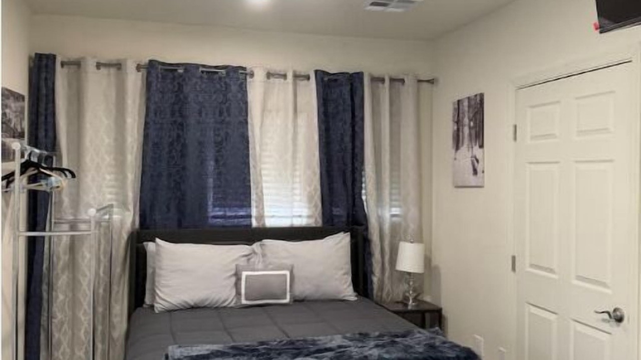 Photo of Bedroom in Paradise
