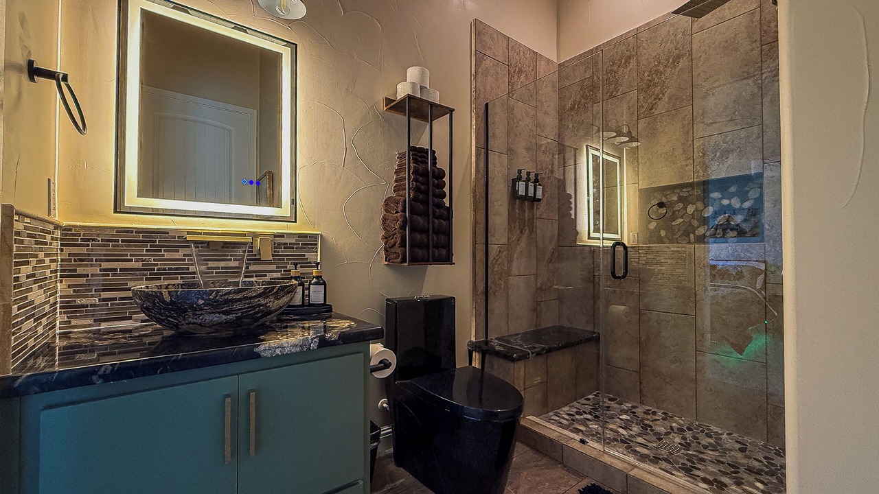 Photo of Bathroom in Yosemite Lakes