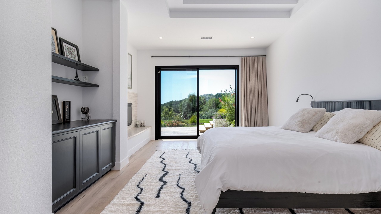 Photo of Bedroom in Glen Ellen