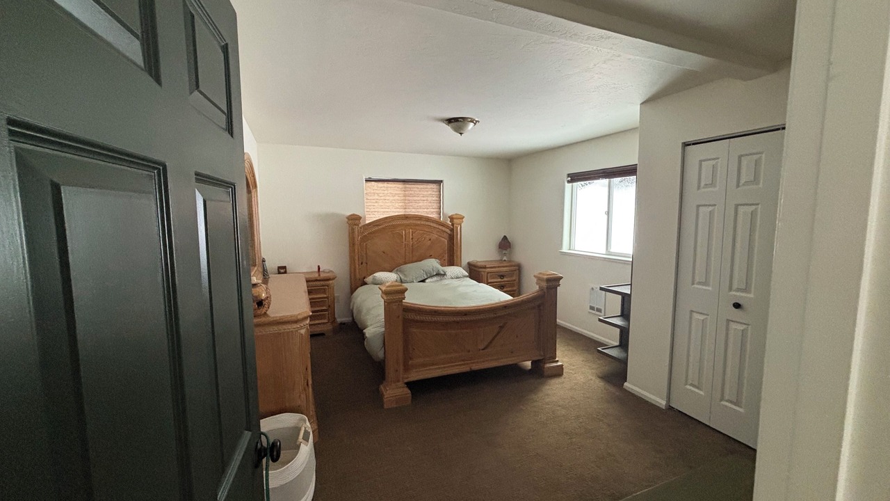 Photo of Bedroom in Mount Shasta