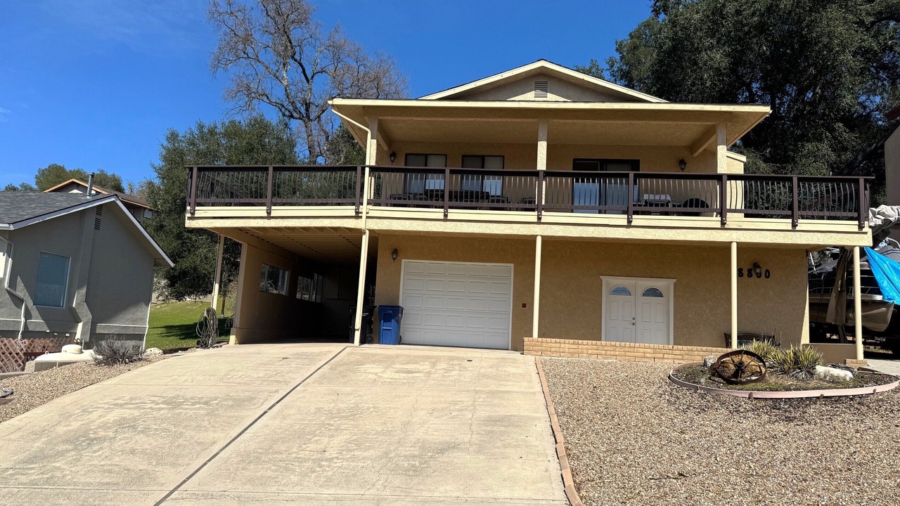Photo of Outdoor in Oak Shores