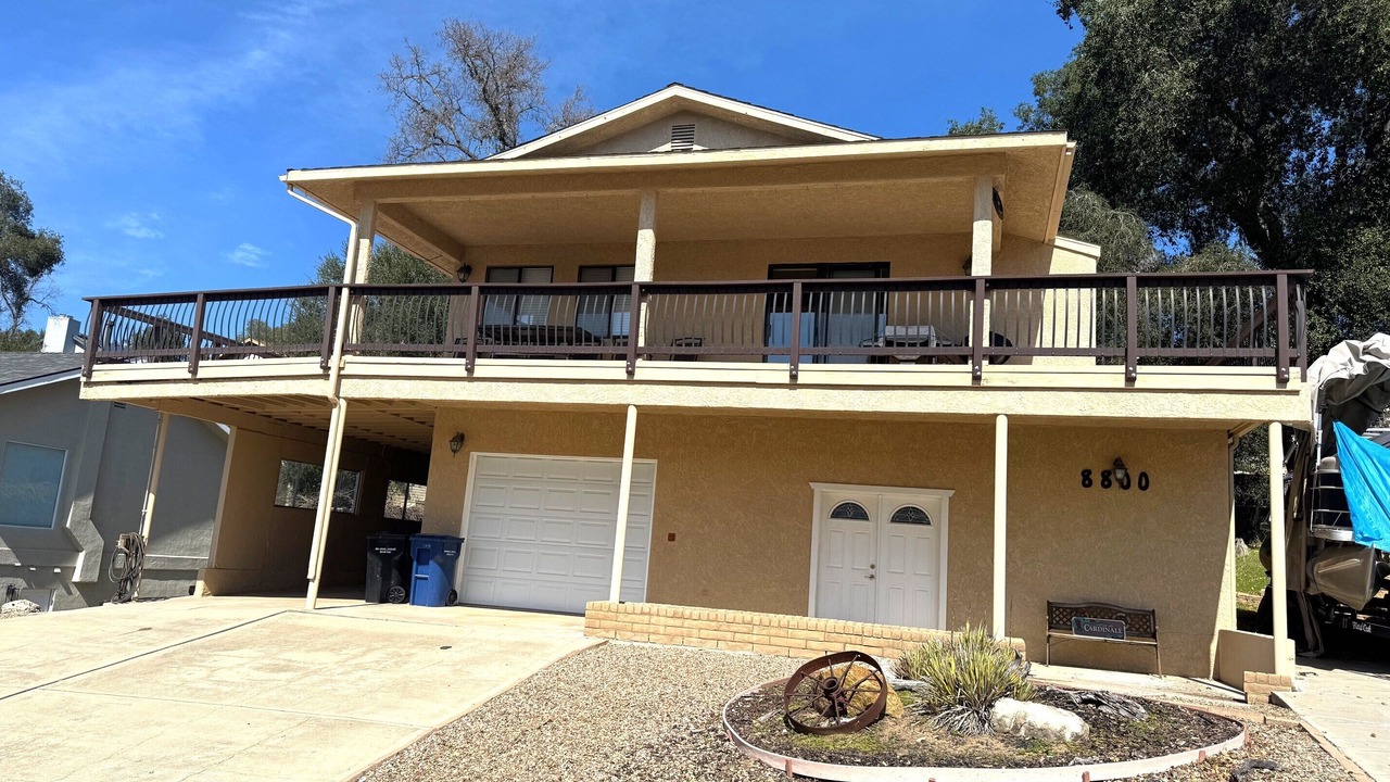 Photo of Outdoor in Oak Shores