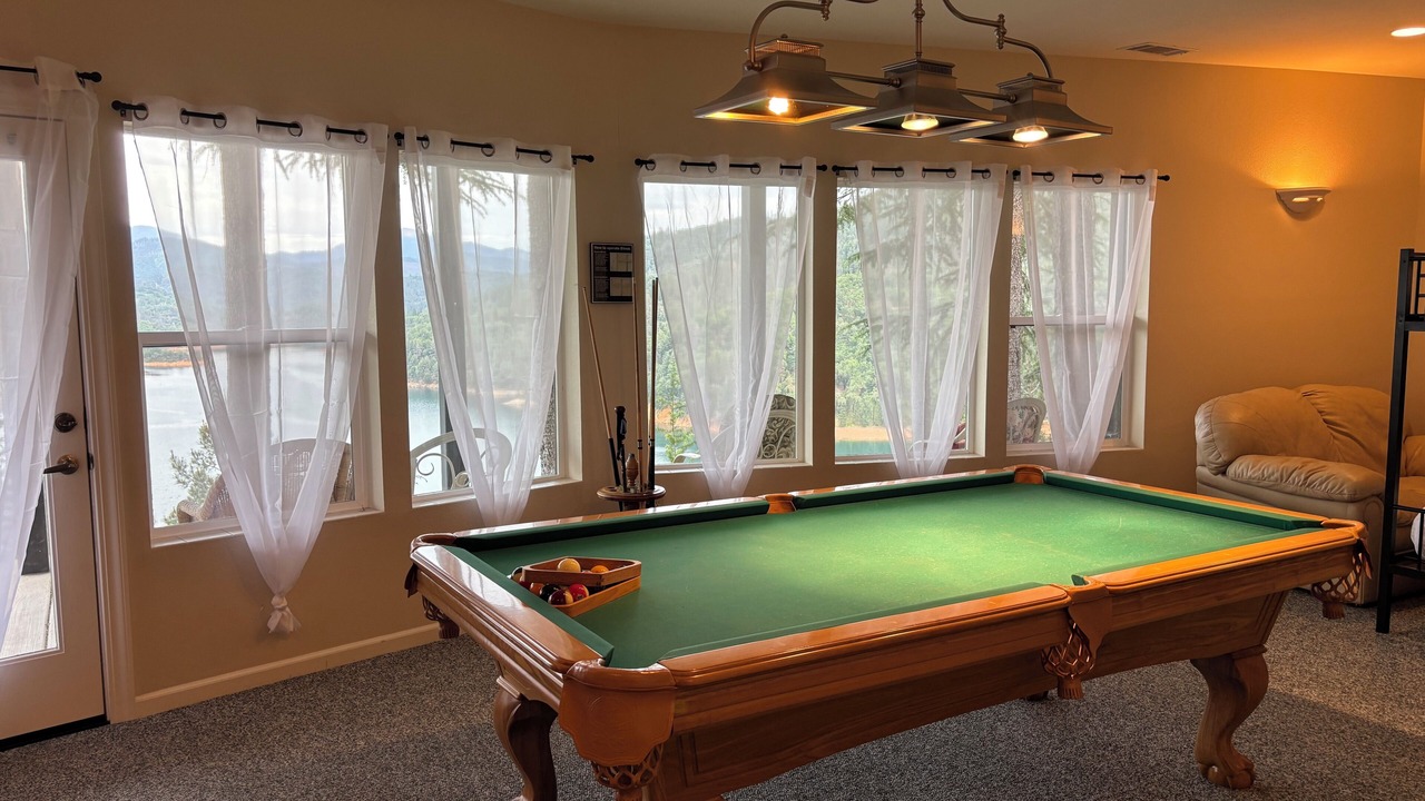 Photo of Bedroom in Lakehead