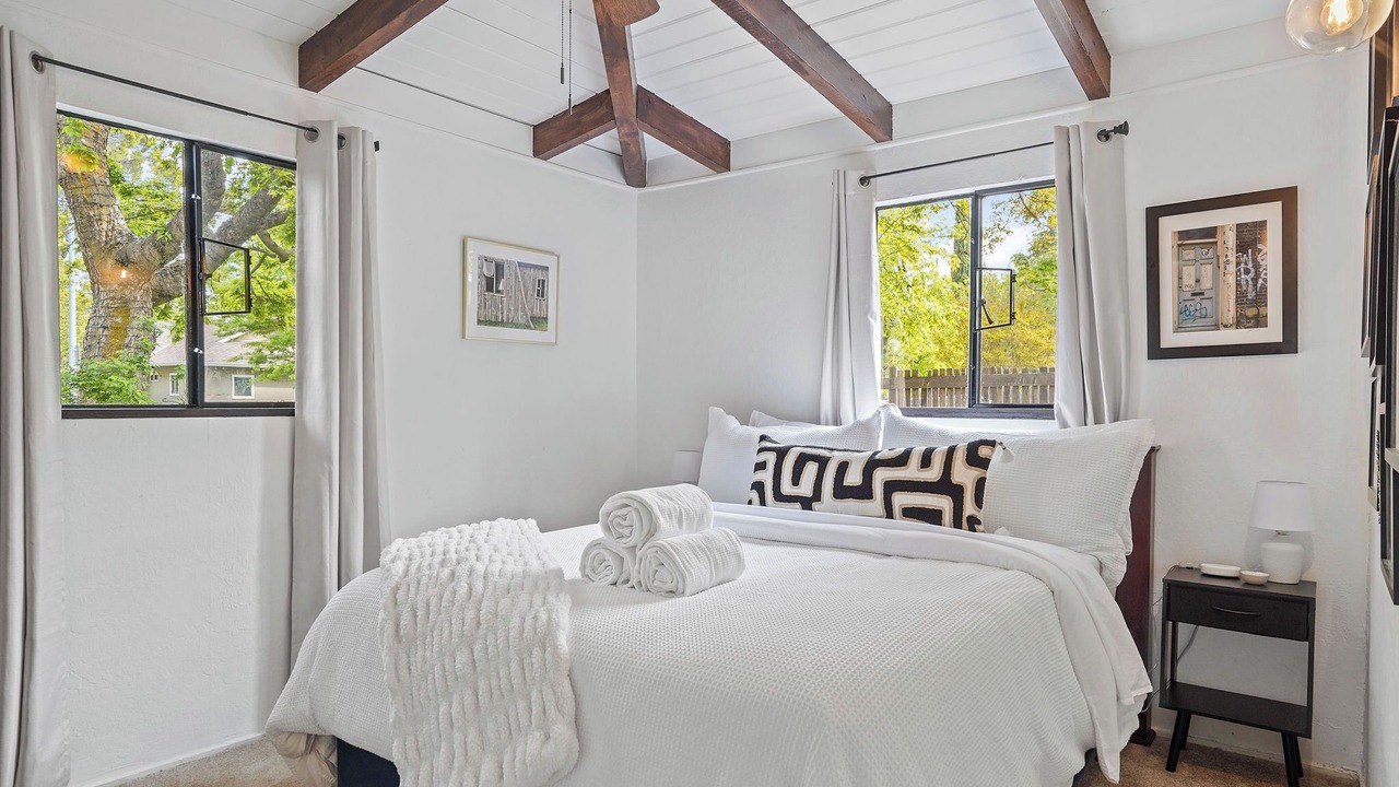 Photo of Bedroom in Davis