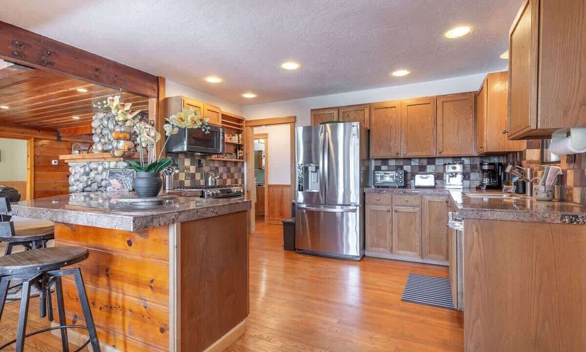 Photo of Kitchen in Tahoe Vista