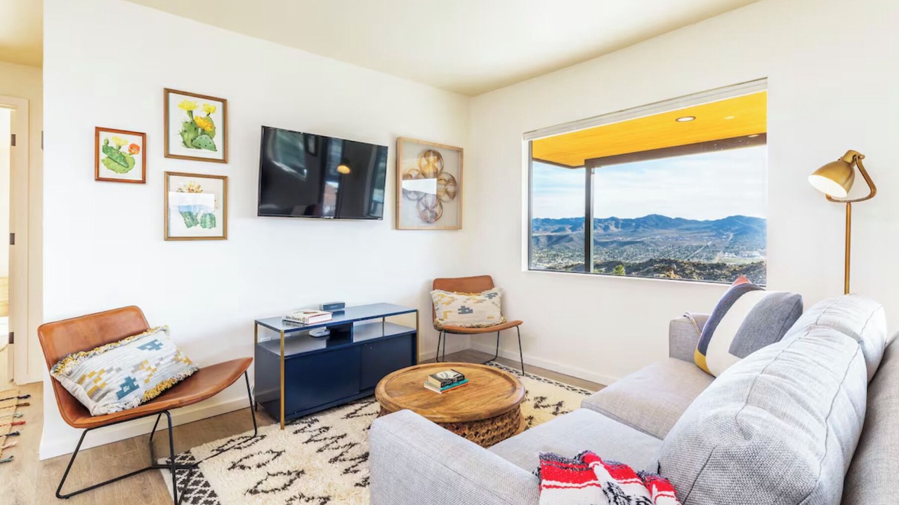 Photo of Livingroom in Yucca Valley