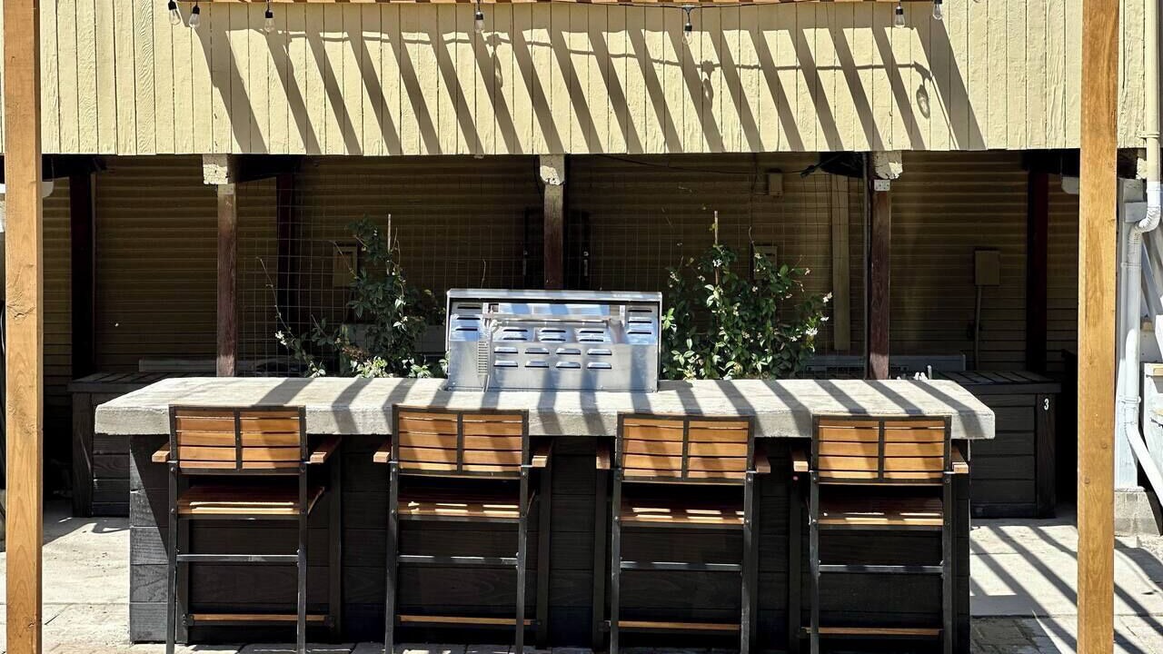 Photo of Patio Balcony in Downtown Sacramento