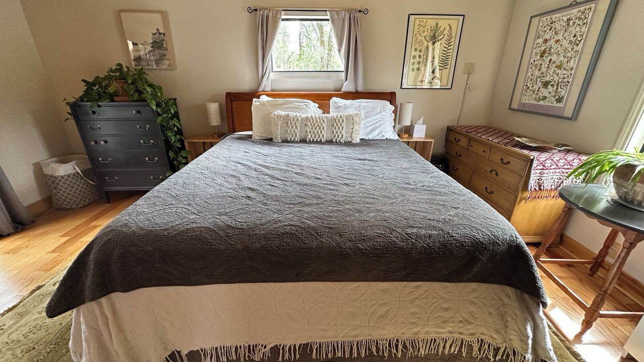 Photo of Bedroom in Grass Valley