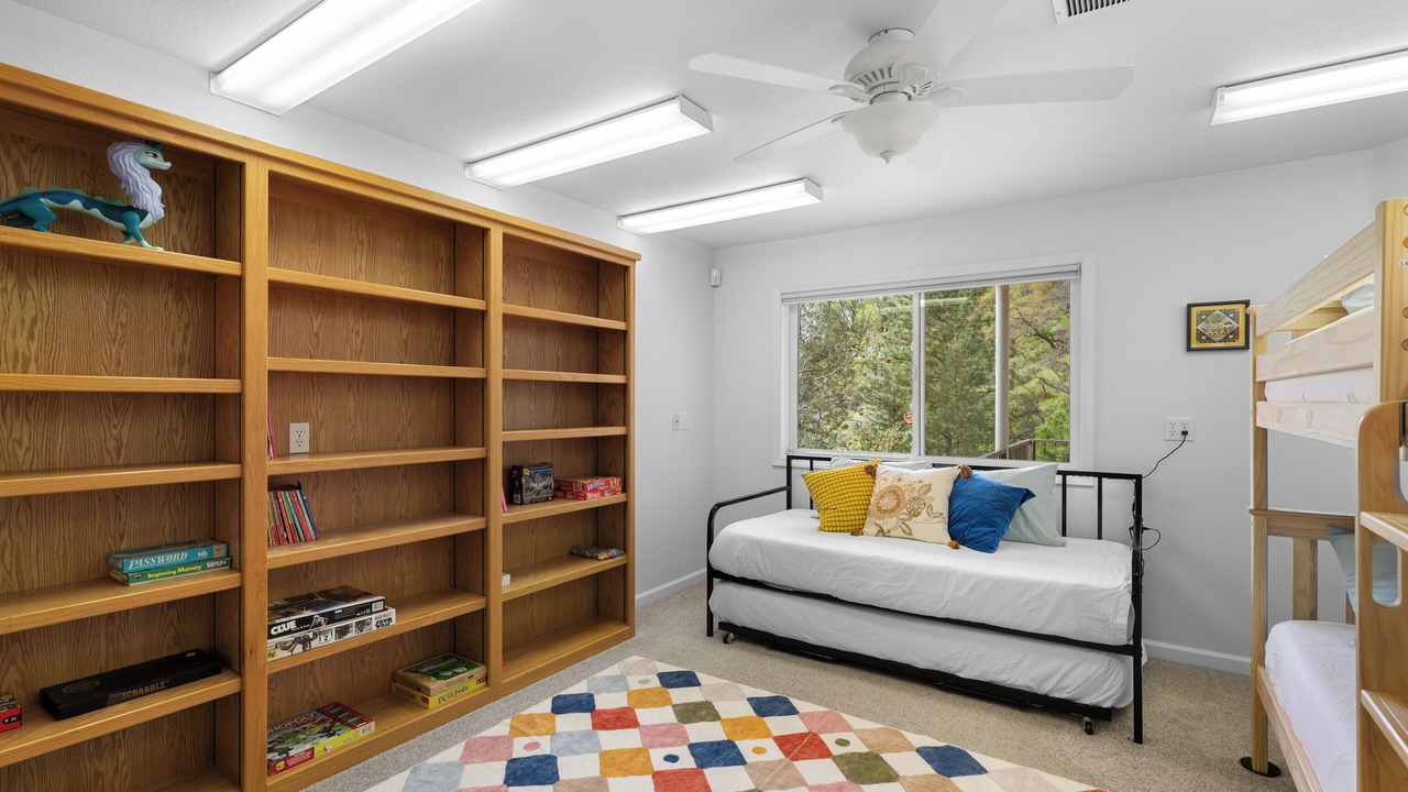 Photo of Bedroom in Lakehead