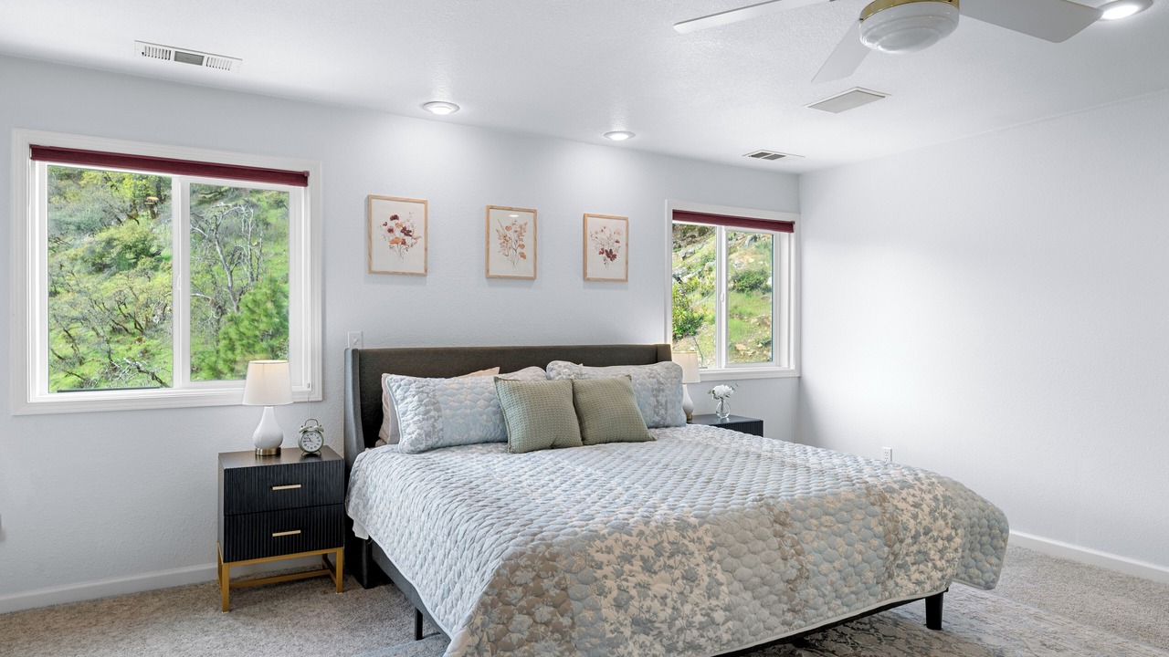 Photo of Bedroom in Lakehead