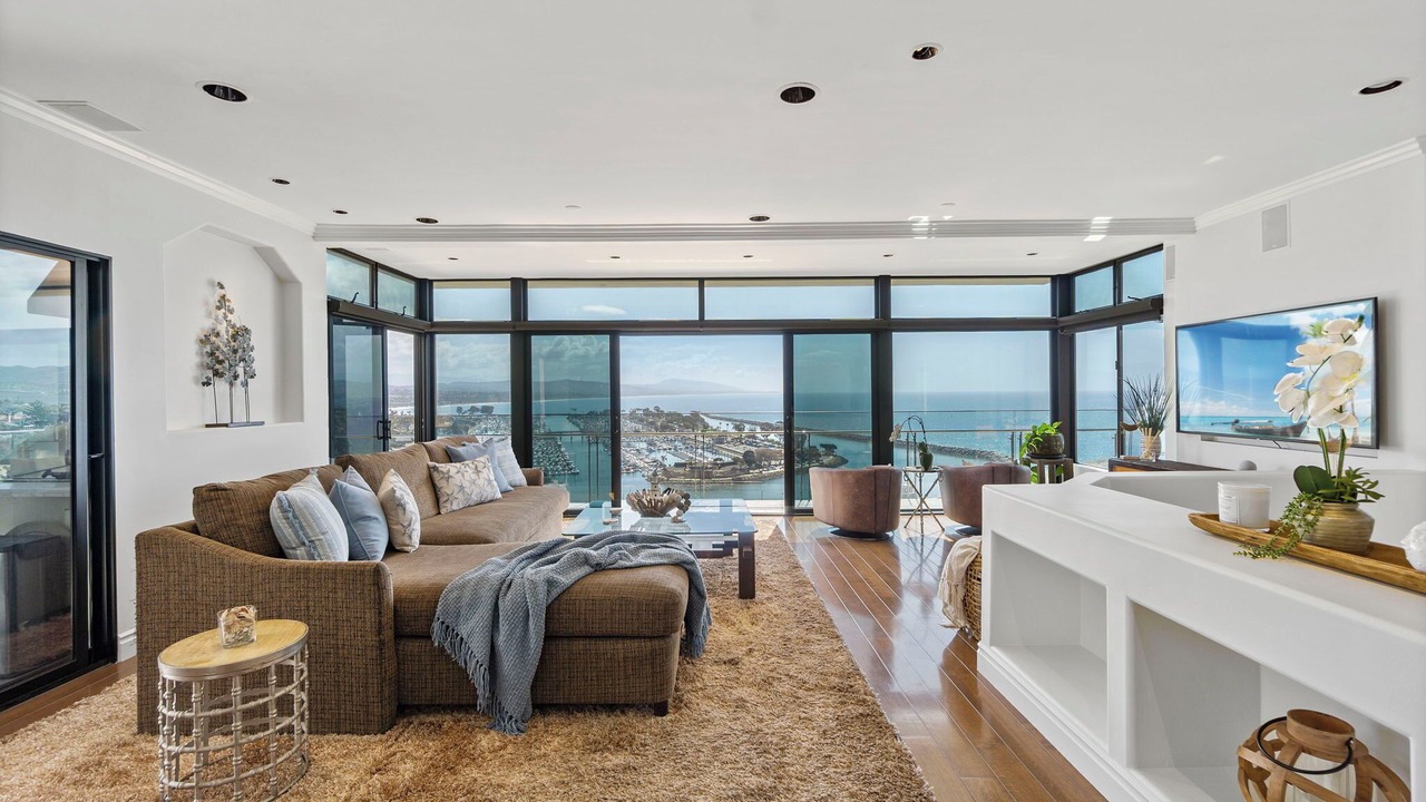 Photo of Livingroom in Dana Point
