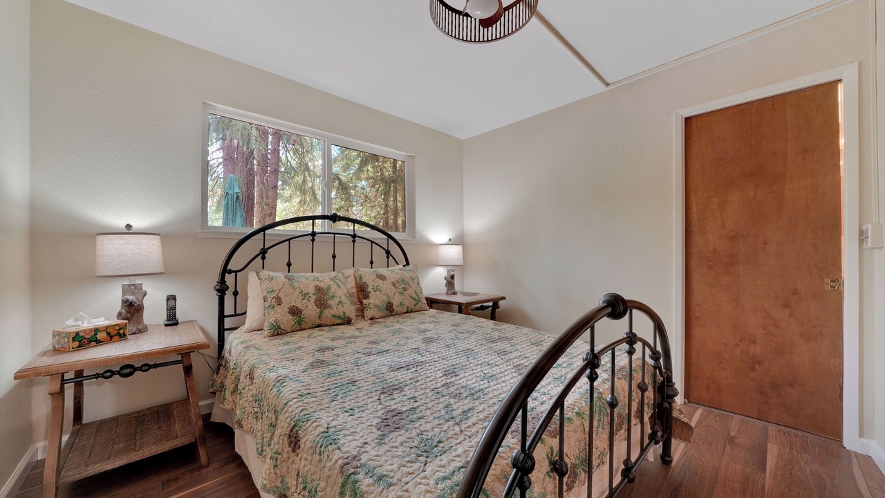 Photo of Bedroom in Glencoe