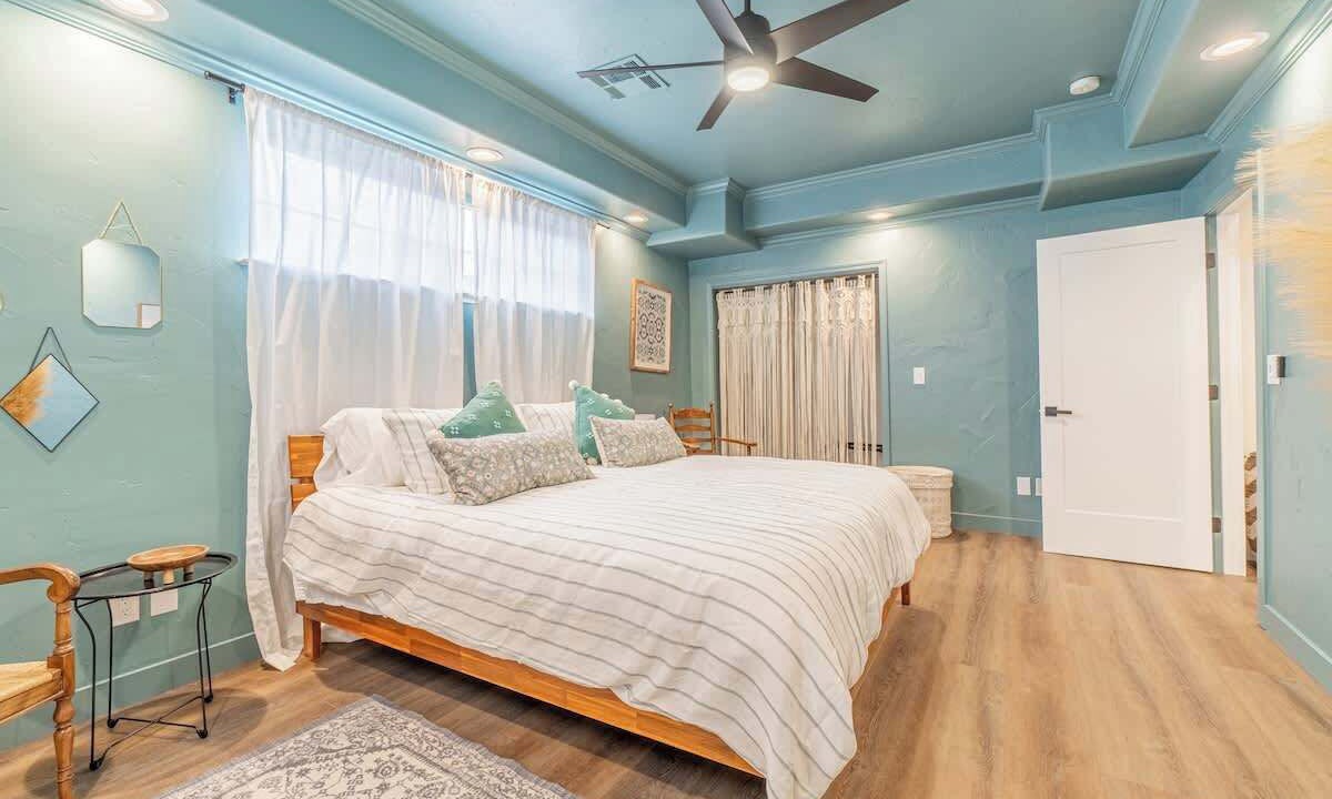 Photo of Bedroom in Downtown Reno