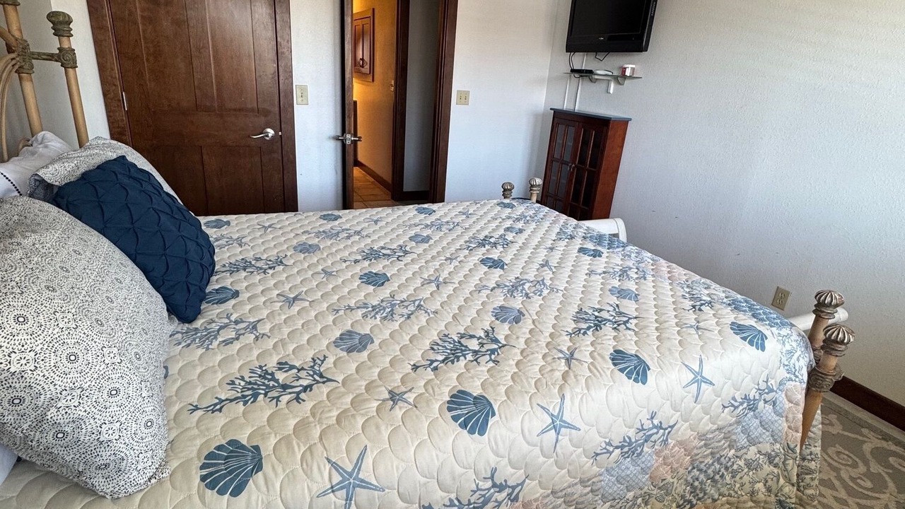 Photo of Bedroom in Cayucos