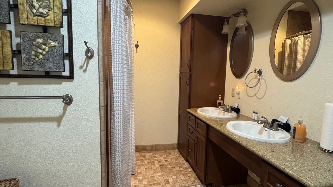 Photo of Bathroom in Cayucos