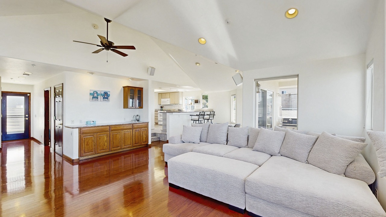 Photo of Livingroom in Cayucos