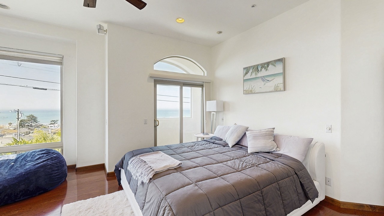 Photo of Bedroom in Cayucos