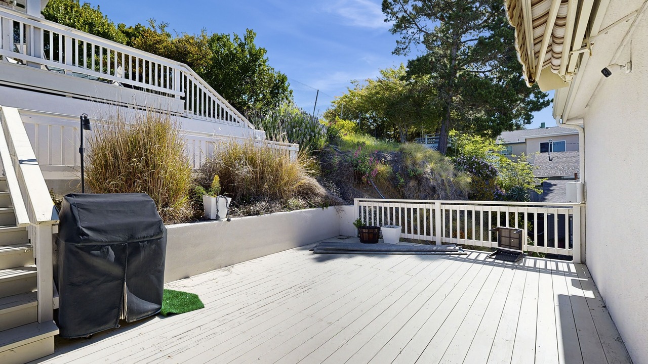 Photo of Patio Balcony in Cayucos