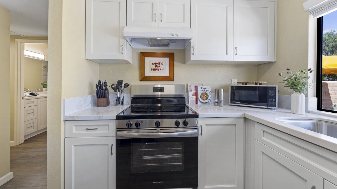Photo of Kitchen in Sunrise Vista Chino
