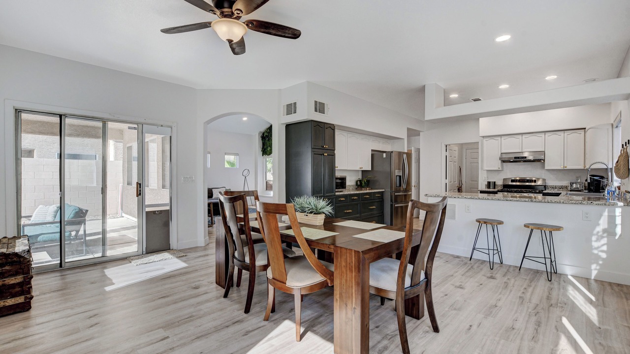 Photo of Kitchen in Desert Shores