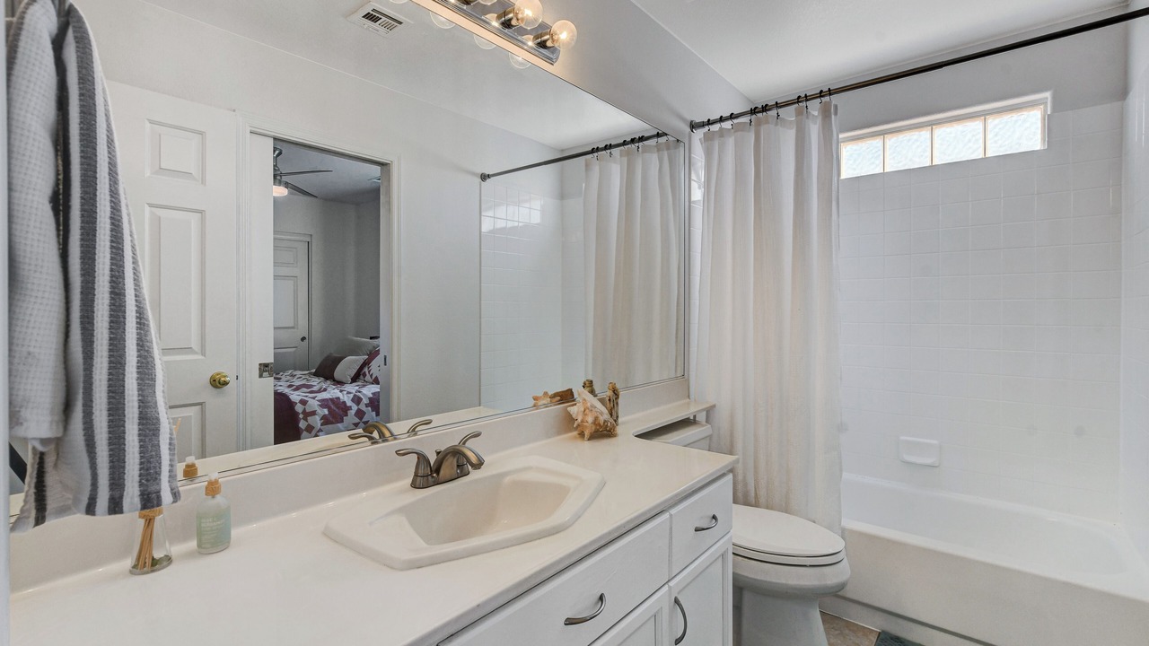 Photo of Bathroom in Desert Shores