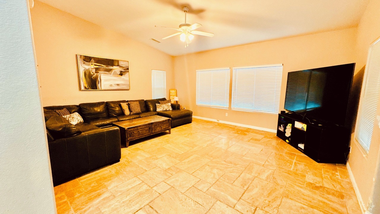 Photo of Livingroom in San Diego Country Estates