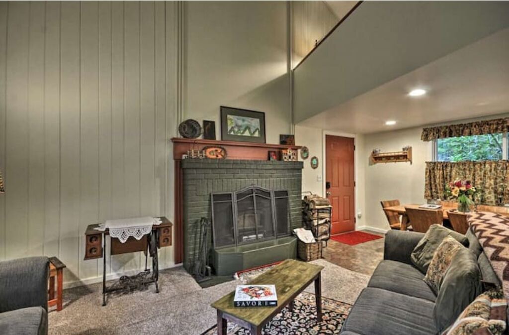 Photo of Livingroom in Brightwood