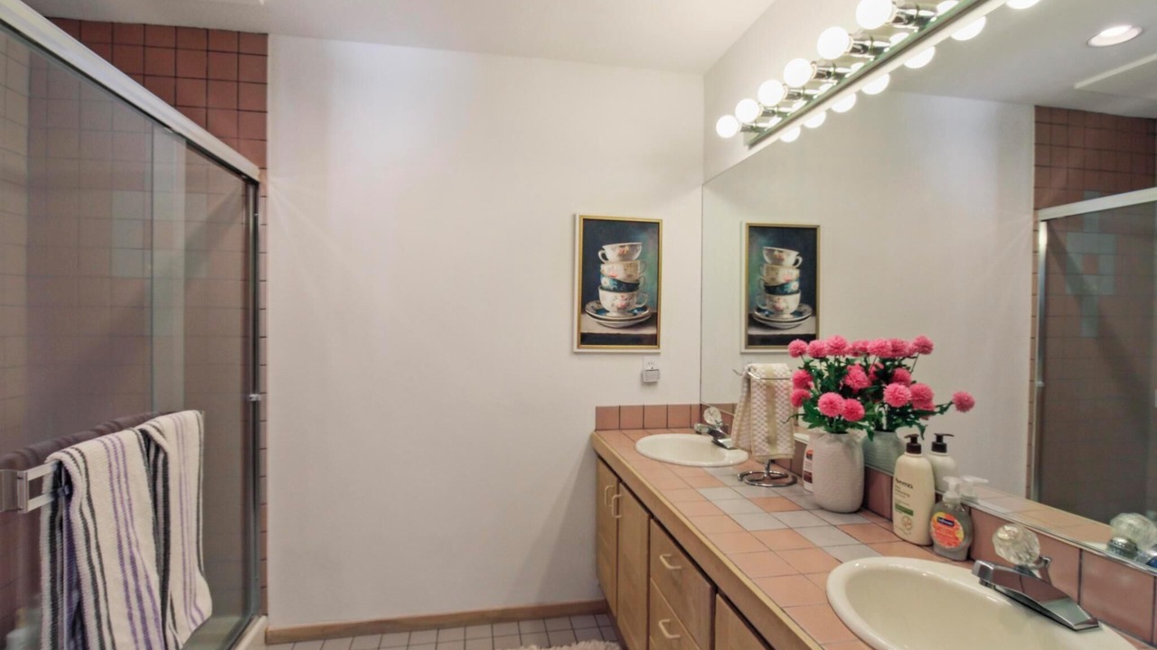Photo of Bathroom in Lake Forest