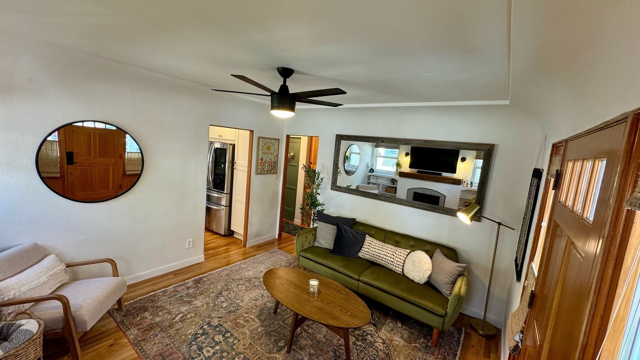 Photo of Livingroom in Normal Heights