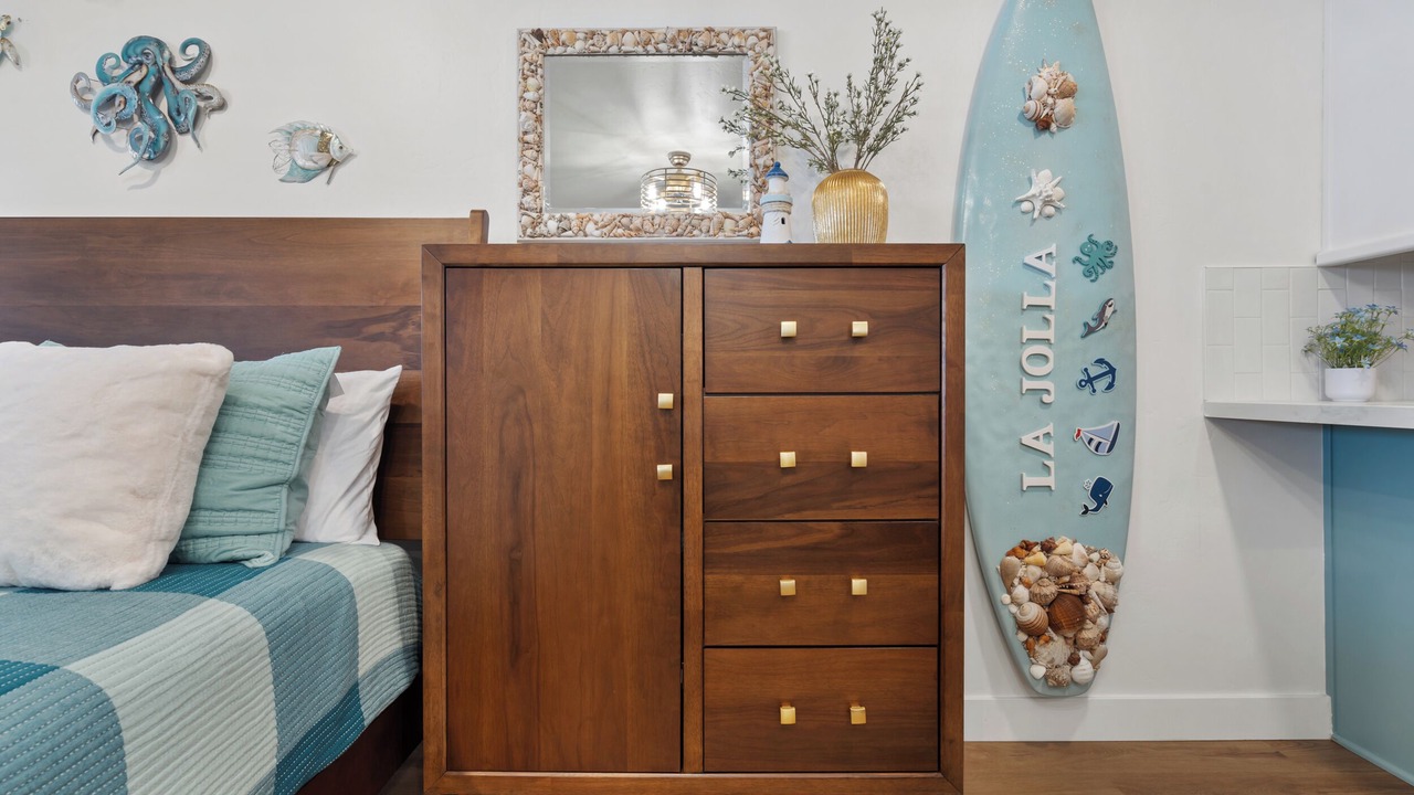 Photo of Bedroom in Village of La Jolla
