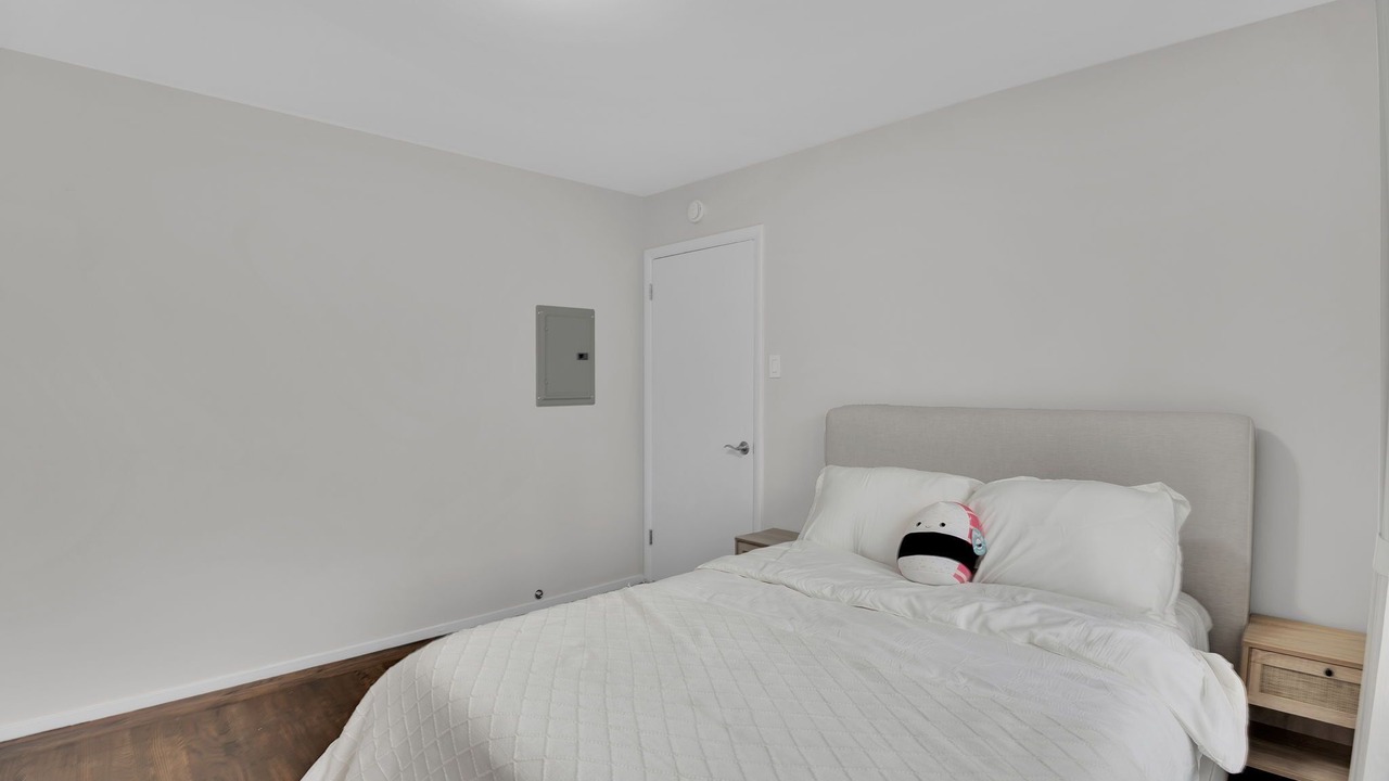 Photo of Bedroom in North Central