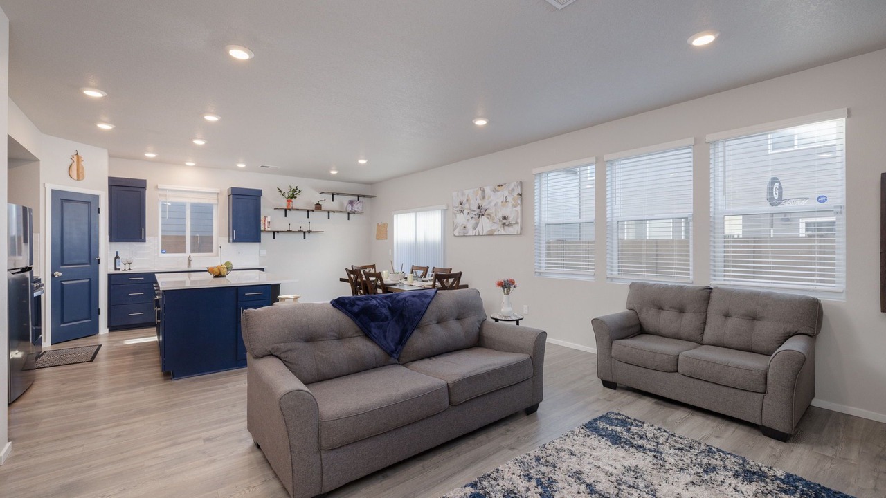 Photo of Livingroom in Old Farm District