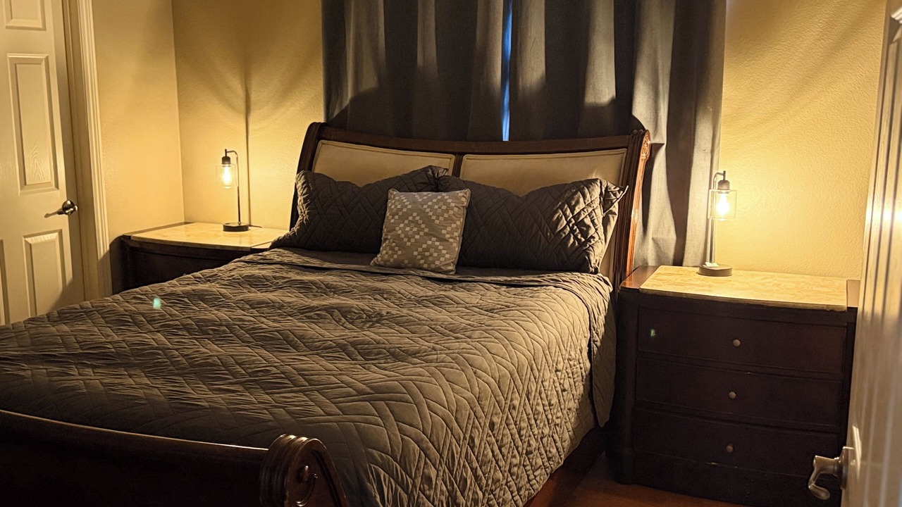 Photo of Bedroom in Antioch