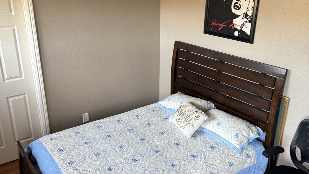 Photo of Bedroom in Antioch