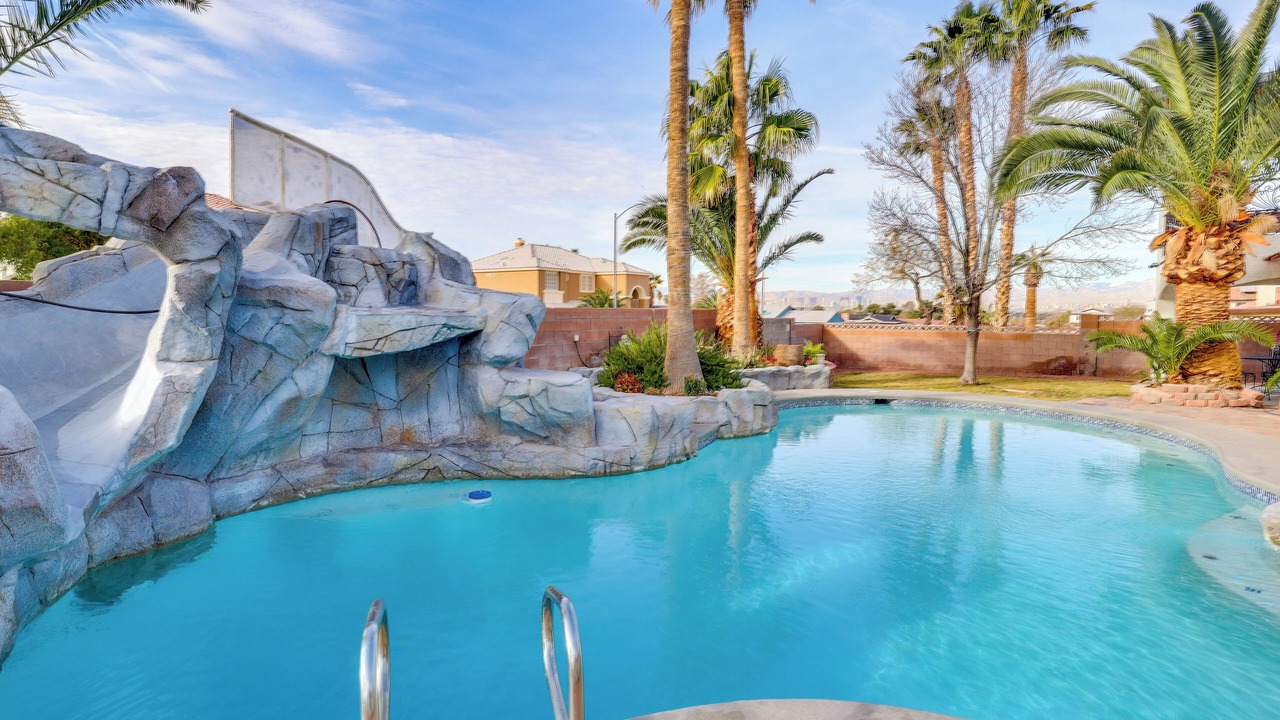 Photo of Outdoor in Sunrise Manor