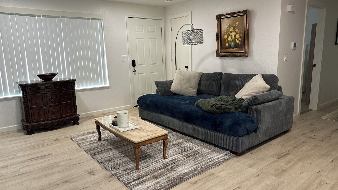 Photo of Livingroom in Central Oregon