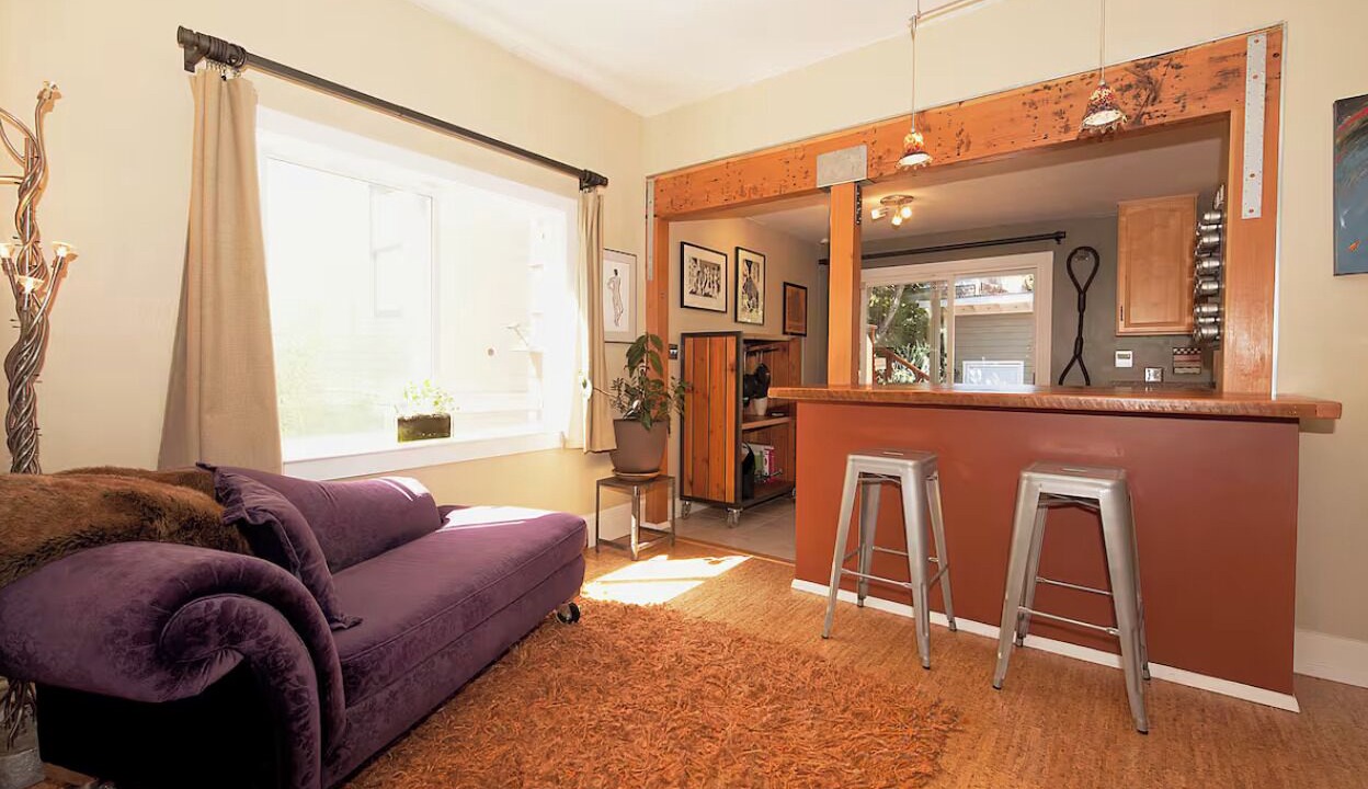 Photo of Livingroom in Temescal