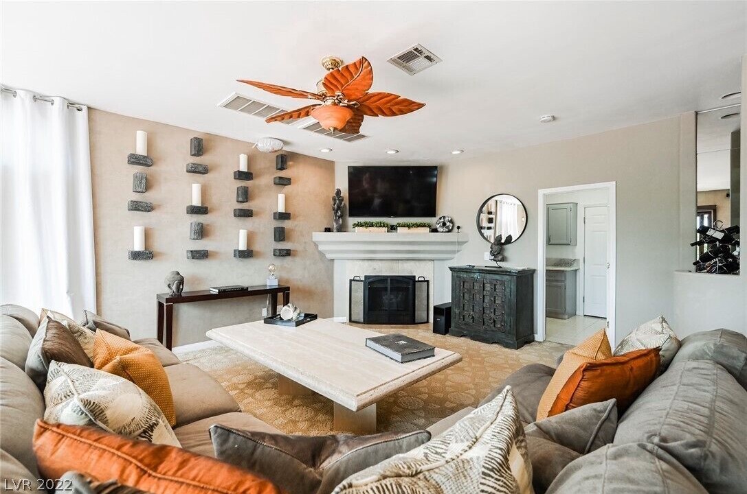 Photo of Livingroom in Sunrise Manor