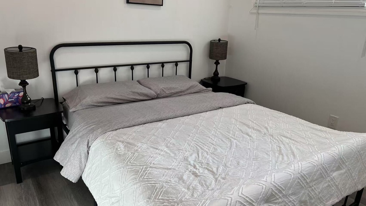 Photo of Bedroom in Baldwin Park