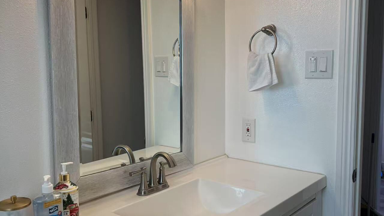 Photo of Bathroom in Baldwin Park