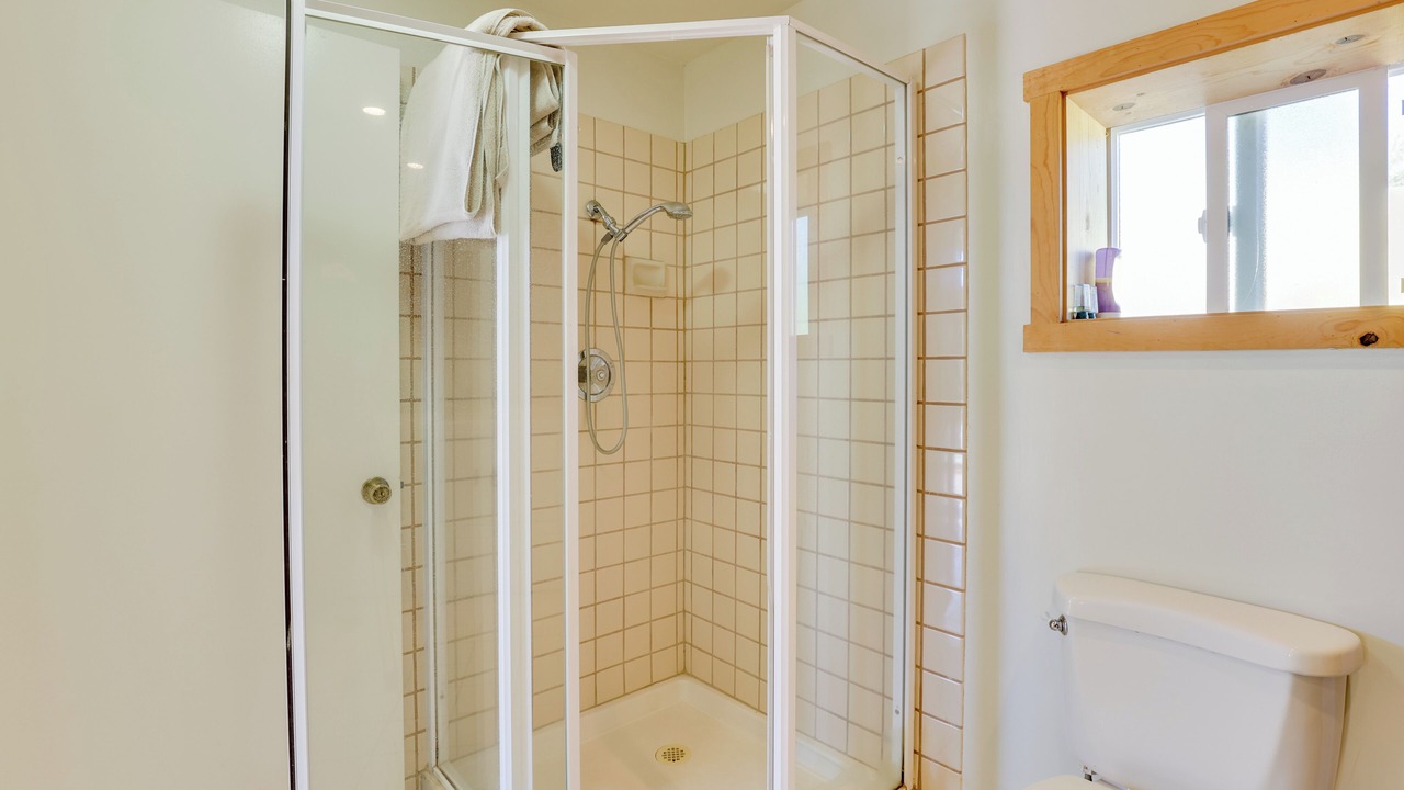Photo of Bathroom in Valley Center