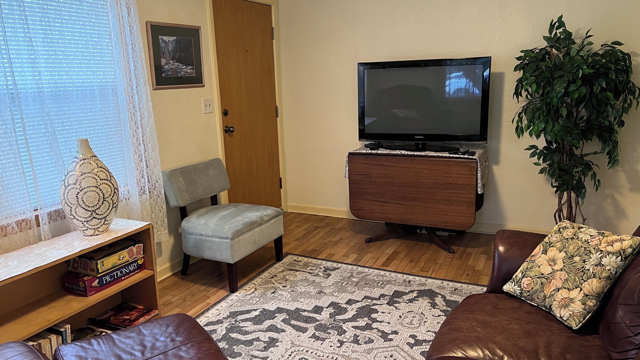Photo of Livingroom in South Hills