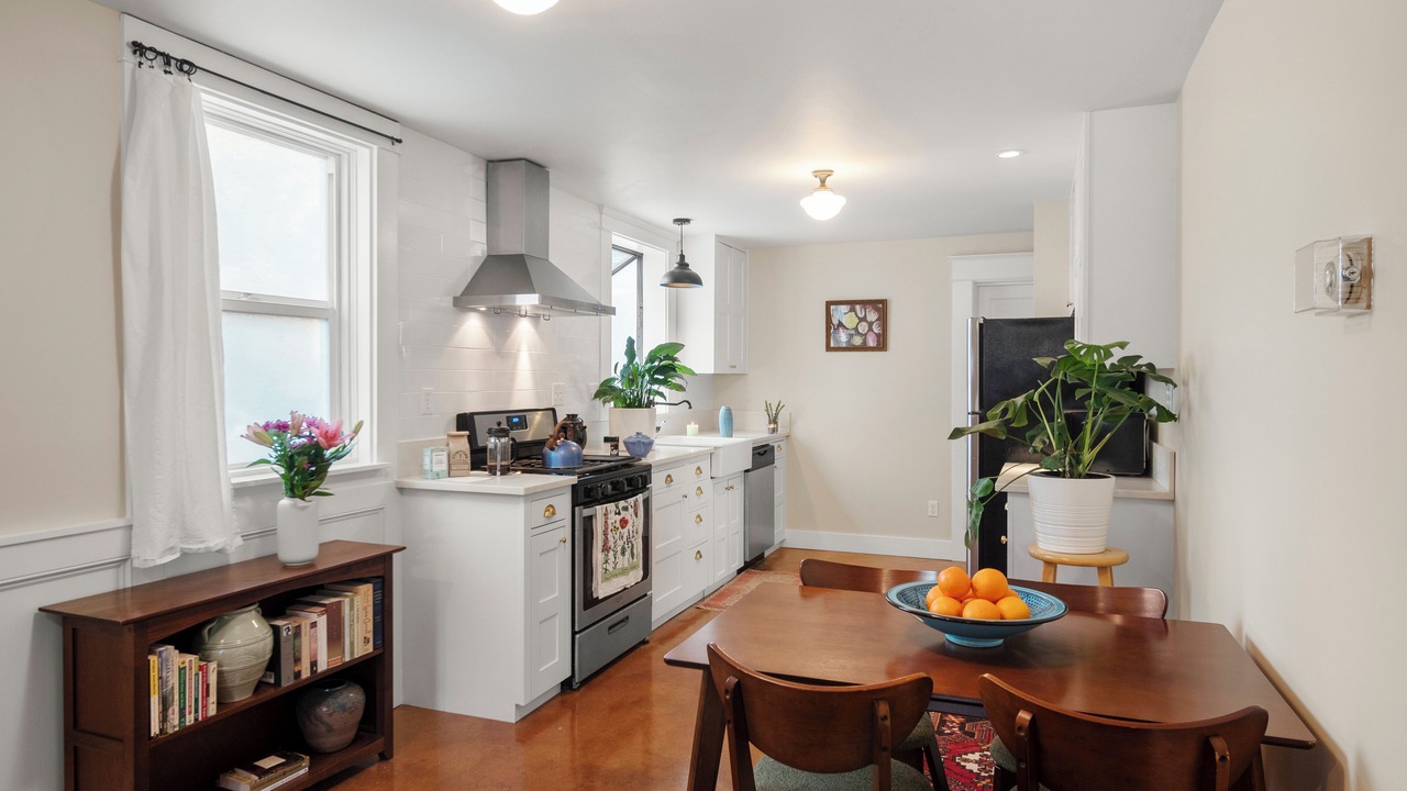 Photo of Kitchen in Mississippi District