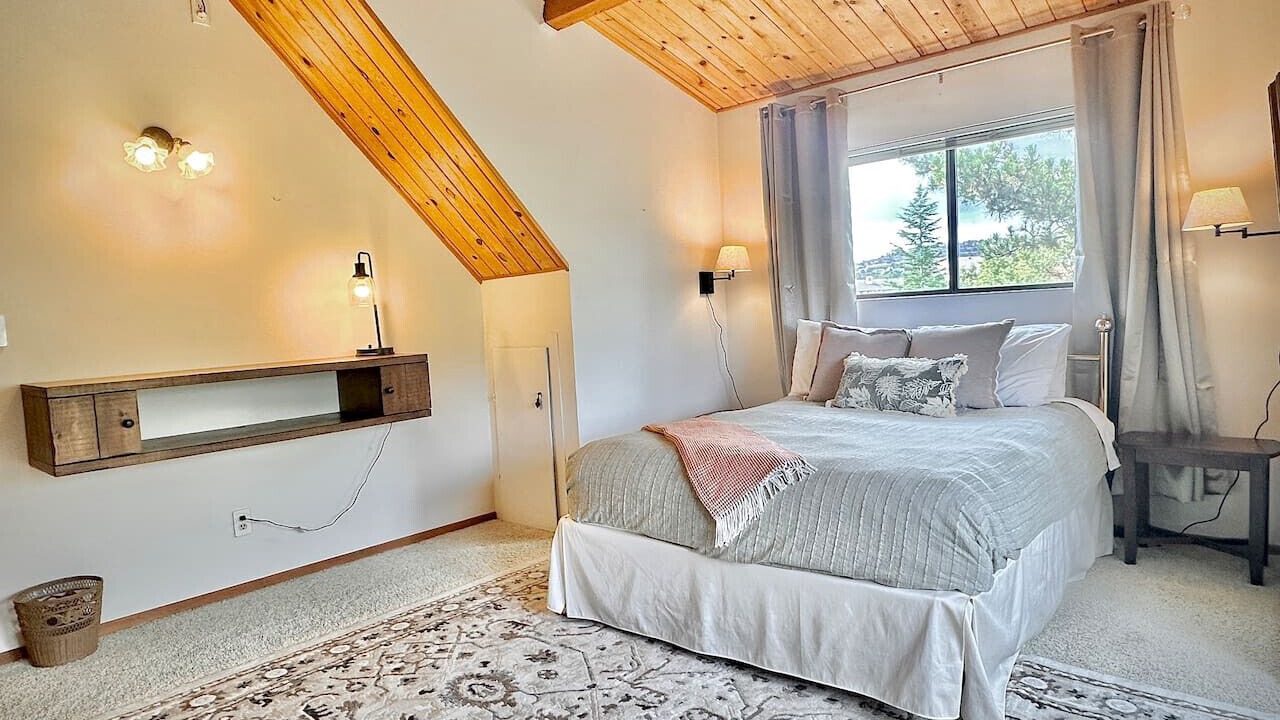 Photo of Bedroom in Yavapai Hills