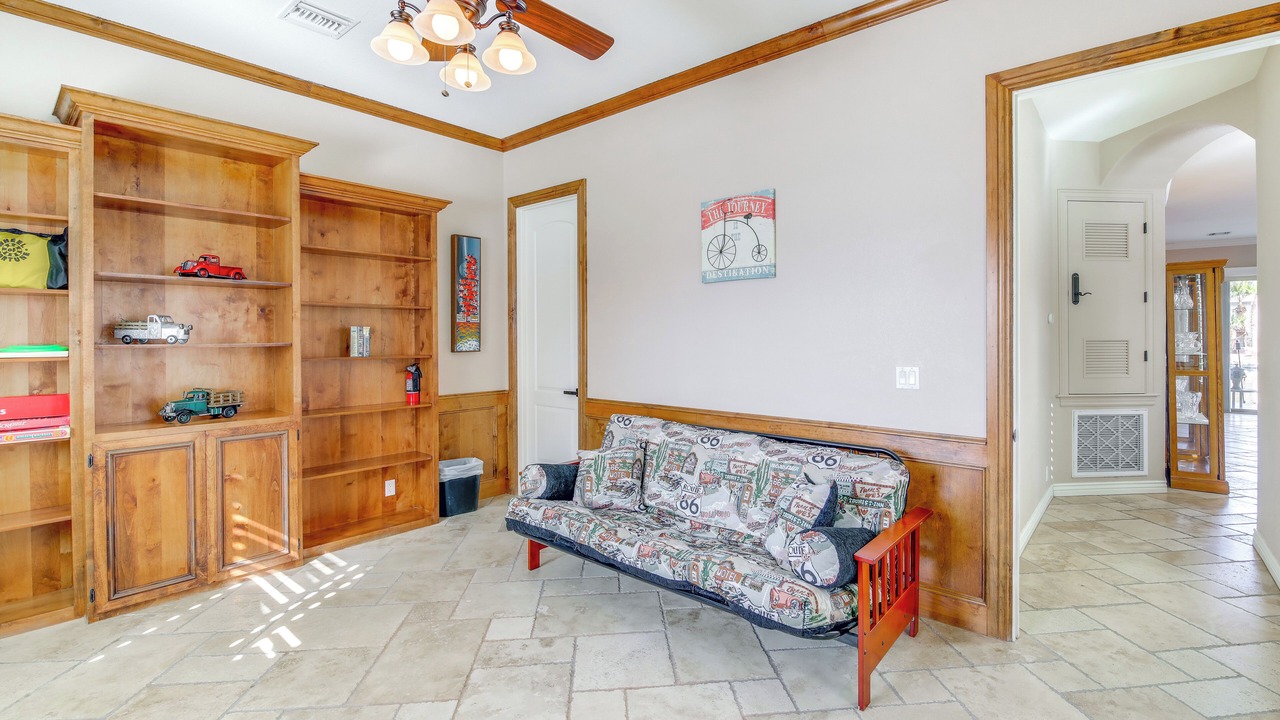 Photo of Livingroom in Fort Mohave
