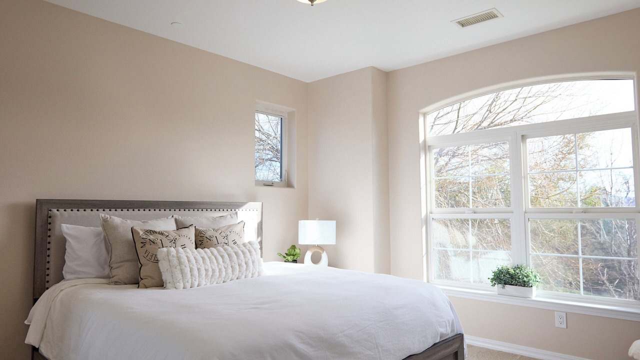 Photo of Bedroom in Templeton