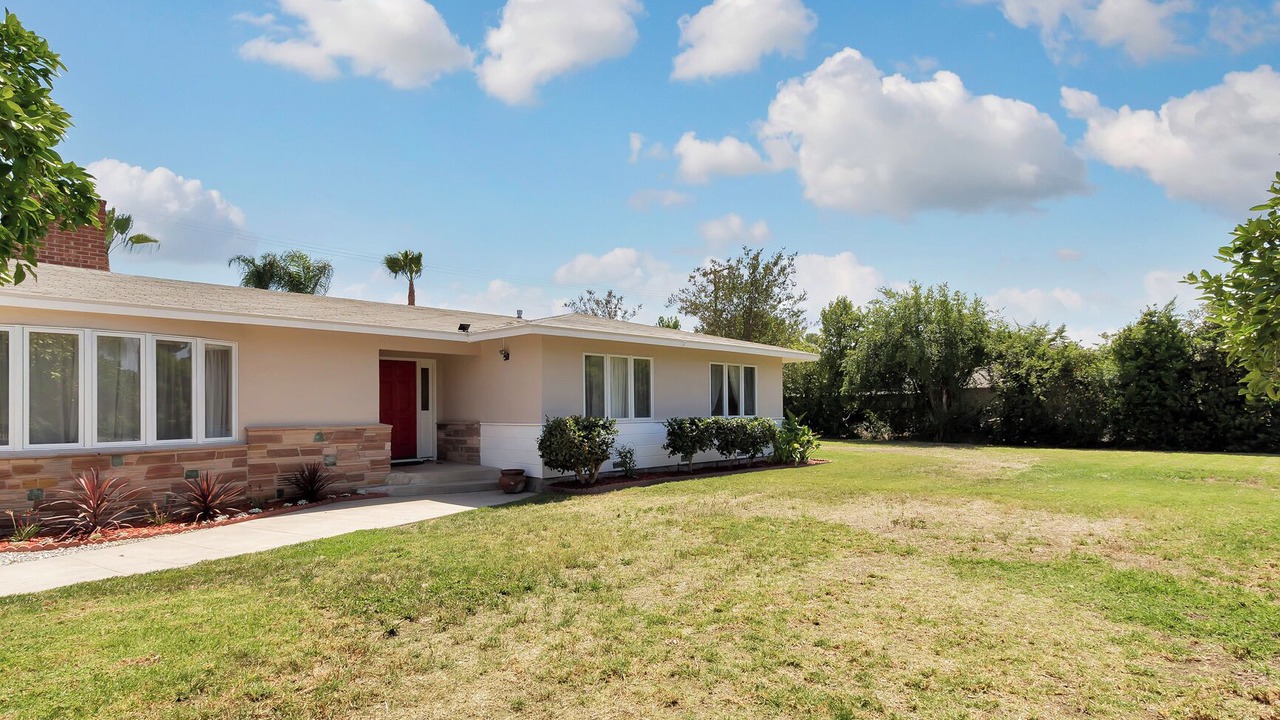 Photo of Outdoor in Hermosa Village