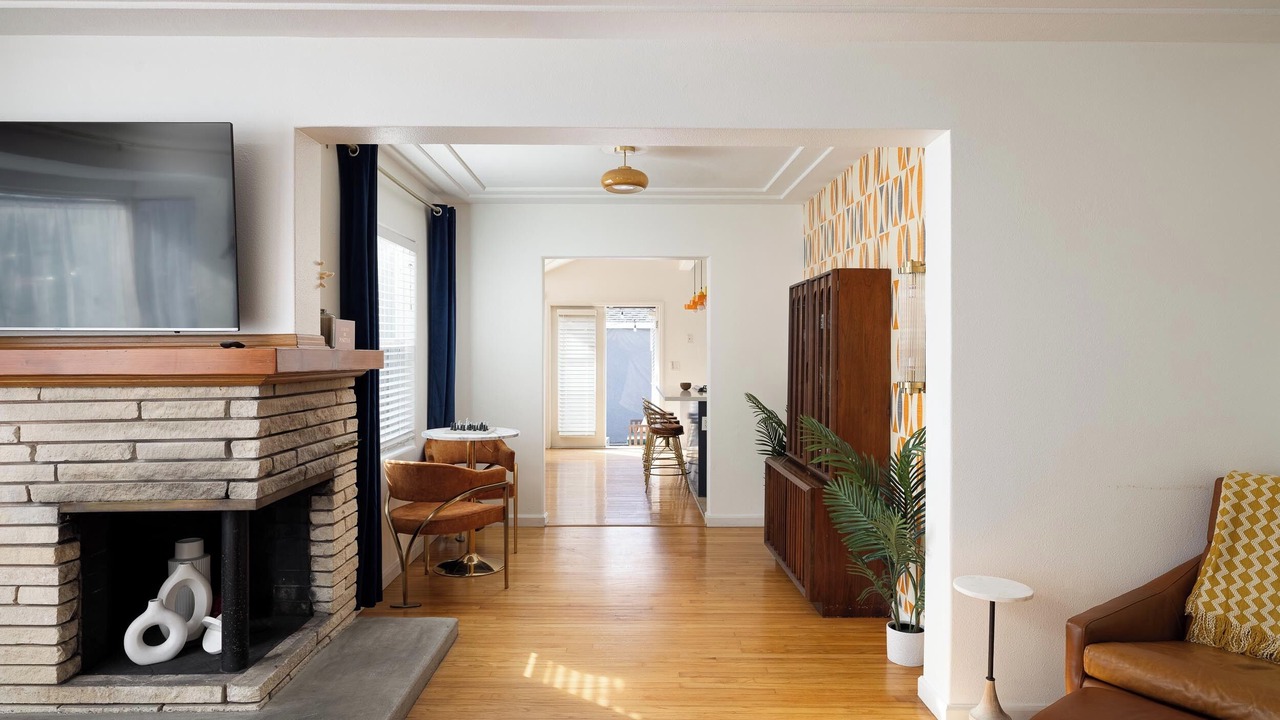 Photo of Livingroom in Hillcrest