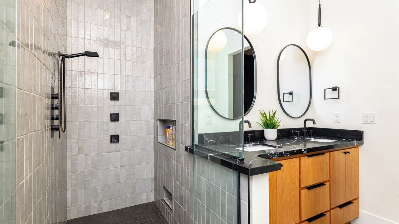 Photo of Bathroom in Bullhead City