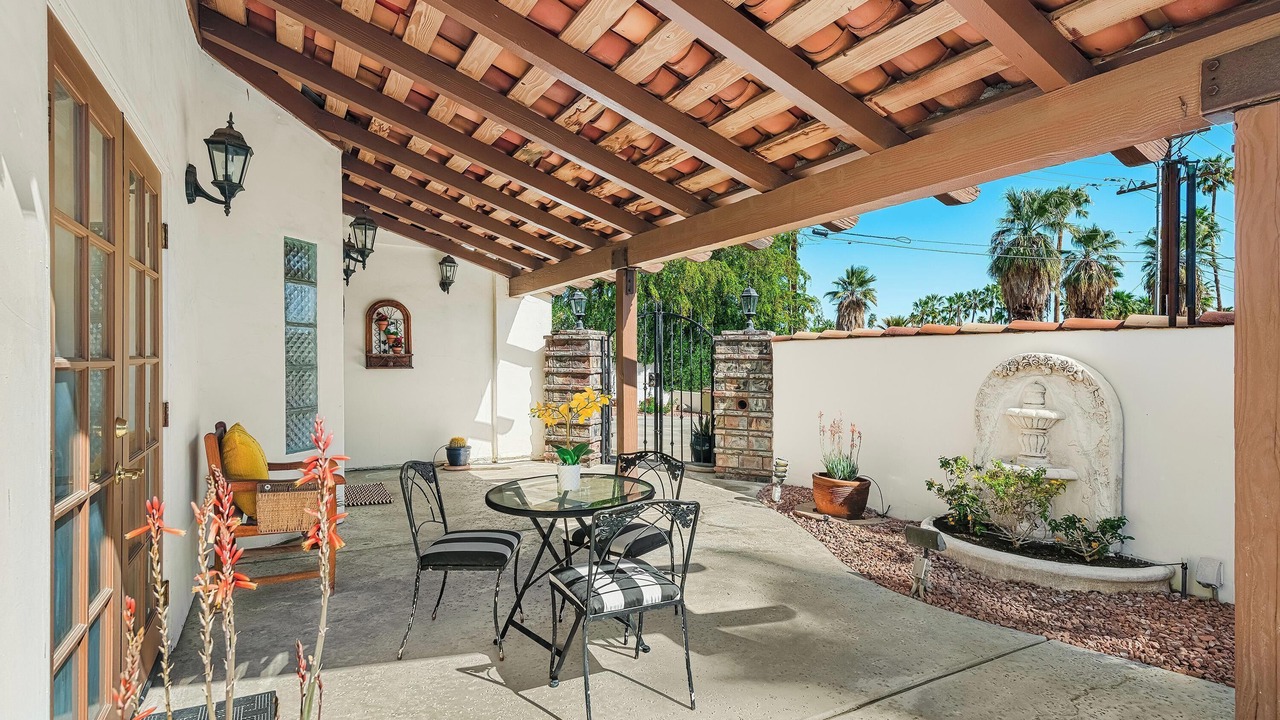 Photo of Outdoor in The Mesa